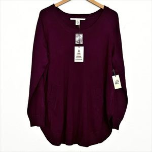 Max Studio Sweater with pockets, round hem, NWT